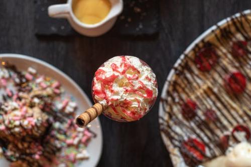 Make Fancy Ice Cream Sundaes at Home