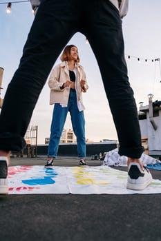 Play Twister