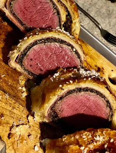 Cook Beef Wellington